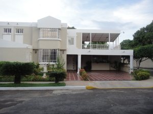 Townhouse / Alquiler / Maracaibo / El Pilarcito / FLEXMLS-11-3885