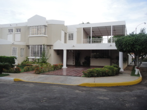 FRANQUICIA MASTER COLOMBIA Townhouse en Alquiler en El Pilarcito en Maracaibo Código: 11-3885 No.1