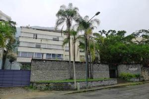 NURIA ROCAS Apartamento En Venta En Caracas - Los Palos Grandes C&oacute;digo FLEX: 11-3895