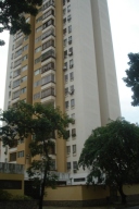 CELESTE BELLO RIF V-04170295-4 Apartamento En Venta En Valencia - La Trigaleña C&oacute;digo FLEX: 11-3898