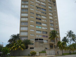 PEDRO ARNAL Apartamento Venta Municipio Mariño Porlamar Raul Leoni FLEXMLS-11-3980
