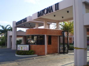 URDANETAYRODRIGUEZ Apartamento Venta Maracaibo Avenida Milagro Norte FLEXMLS-11-4487