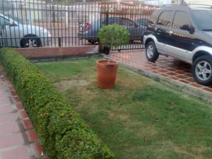 SHEILA TORO Casa En Venta En Ciudad Ojeda - Avenida Vargas C&oacute;digo FLEX: 11-4163 No.1