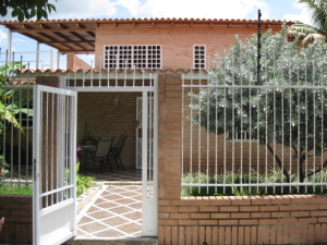 EILEEN CASTILLO Casa En Venta En Turmero - Valle Fresco Código FLEX: 11-4205 No.1
