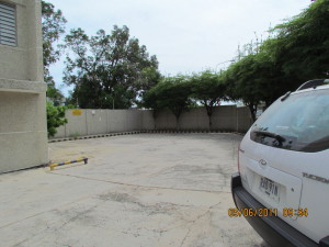 JUSMERI ESPINA Edificio En Alquiler En Maracaibo - Avenida Bella Vista C&oacute;digo FLEX: 11-4260 No.1