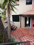 INMOBILIRIA CCCT Townhouse En Venta En Caracas - Monte Claro C&oacute;digo FLEX: 11-2199