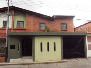 EILEEN CASTILLO Casa Venta Cagua Prados de la Encrucijada FLEXMLS-11-4380