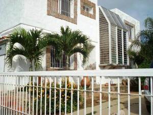 IVANA MASSIMINI Casa Venta Caracas Bosques de la Lagunita FLEXMLS-11-4413