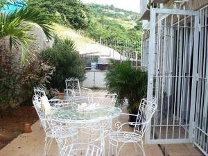 IVANA MASSIMINI Casa En Venta En Caracas - Bosques de la Lagunita C&oacute;digo FLEX: 11-4413 No.2