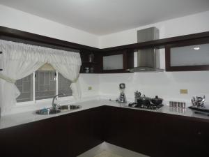 CARMI�A & ASOCIADOS Townhouse En Venta En Ciudad Ojeda - Las Morochas C&oacute;digo FLEX: 11-4418 No.8