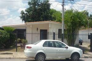 RENT-A-HOUSE ARAGUA Casa En Venta En Maracay - Fundacion Mendoza C&oacute;digo FLEX: 11-4462 No.3