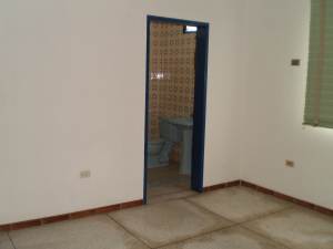 FRANQUICIA MASTER COLOMBIA Anexo en Alquiler en Las Acacias en Maracay C&oacute;digo: 11-4493 No.5