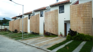 SORVELY SANCHEZ Townhouse Venta Valencia Naguanagua FLEXMLS-11-4496