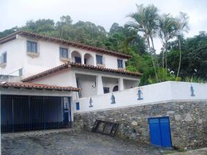 NURIA ROCAS Casa En Venta En Caracas - Prados del Este C&oacute;digo FLEX: 11-4528