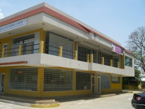 MARGARITA ESCALANTE Local Comercial Venta Maracaibo Avenida Milagro Norte FLEXMLS-11-4542