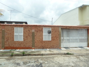 Rent A House Estela Beatriz P�rez Franquicia Personal - Valencia Estado Carabobo - Venezuela  www.alquilovendoinmuebles.com Casa Venta Valencia El Naranjal FLEXMLS-11-4789