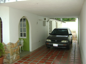 EILEEN CASTILLO Casa En Venta En Maracay - La Esmeralda Código FLEX: 11-4794 No.4