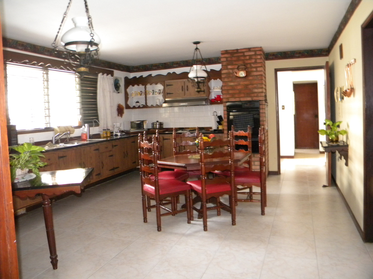         ANGEL PINTON Local Comercial en Venta en Avenida Goajira en Maracaibo C&oacute;digo: 11-4950 No.9