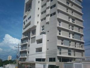 CARMI�A & ASOCIADOS Apartamento En Venta En Maracaibo - La Lago C&oacute;digo FLEX: 11-5062