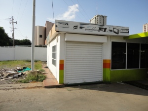 JUSMERI ESPINA Local Comercial Alquiler Maracaibo Cecilio Acosta FLEXMLS-11-5063
