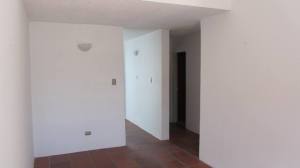FRANQUICIA REGIONAL CENTRAL Townhouse en Venta en Santa Fe en Maracaibo Código: 11-5001 No.1