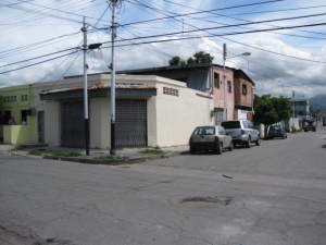 MASTER INTERNATIONAL Casa En Venta En Maracay - Brisas del Lago C&oacute;digo FLEX: 11-5261