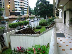 LISETH GONZALEZ Apartamento Venta Valencia Valles de Camoruco FLEXMLS-11-5264