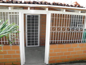 EILEEN CASTILLO Casa Venta Cagua Prados de la Encrucijada FLEXMLS-11-5291