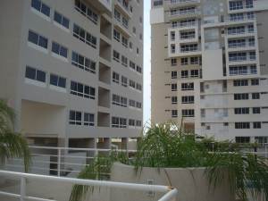 CARMIÑA & ASOCIADOS Apartamentos En Alquiler En Maracaibo - Avenida El Milagro Código FLEX: 11-5298