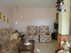MASTER INTERNATIONAL Casa en Alquiler en Vargas en Ciudad Ojeda Código: 11-5300 No.2