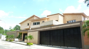 ROSAURA ISLA Casa En Venta En Valencia - Altos de Guataparo C&oacute;digo FLEX: 11-5303 No.3