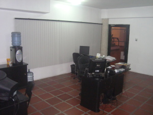 MASTER INTERNATIONAL Oficina en Venta en Carretera H en Cabimas Código: 11-5378 No.7