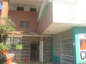 JUSMERI ESPINA Local Comercial Venta Maracaibo Circunvalacion Dos FLEXMLS-11-5475