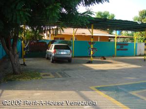SHEILA TORO Galpon - Deposito En Venta En Ciudad Ojeda - La L C&oacute;digo FLEX: 11-5476 No.3