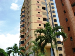 CELESTE BELLO RIF V-04170295-4 Apartamento En Venta En Valencia - La Trigaleña C&oacute;digo FLEX: 11-5533
