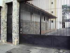 EILEEN CASTILLO Apartamento En Venta En Maracay - Zona Centro C&oacute;digo FLEX: 11-5537