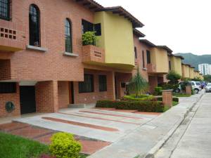 LISETH GONZALEZ Townhouse Venta Valencia Manongo FLEXMLS-11-5625