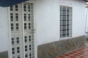 EILEEN CASTILLO Casa En Venta En Turmero - Parque Residencial Araguaney II Código FLEX: 11-5646 No.1