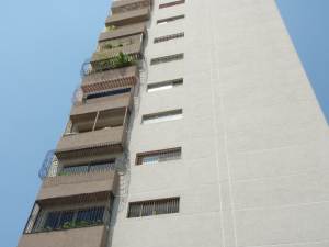 CARMIÑA & ASOCIADOS Apartamentos En Venta En Maracaibo - Las Delicias Código FLEX: 11-5675