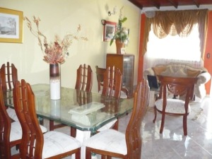 MASTER INTERNATIONAL Casa en Venta en Los Lirios en Palo Negro C&oacute;digo: 11-5696 No.6