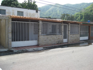 EILEEN CASTILLO Casa Venta Maracay La Cooperativa FLEXMLS-11-5706