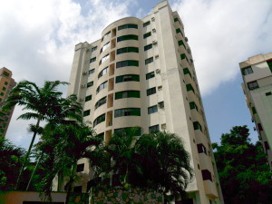 THAYDA MONTERO V-04521574-8 Apartamento En Venta En Valencia - El Bosque C&oacute;digo FLEX: 11-5736