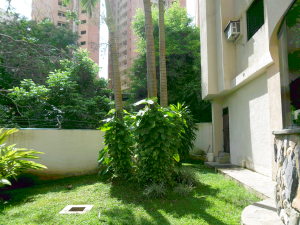 LIGIA HENRIQUEZ Apartamento En Venta En Valencia - El Bosque C&oacute;digo FLEX: 11-5736 No.2