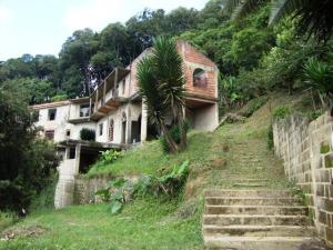 VANESSA GOMES Casa Venta Caracas Hoyo de La Puerta FLEXMLS-11-5766