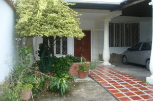 EILEEN CASTILLO Casa En Venta En Maracay - El Limon C&oacute;digo FLEX: 11-5937