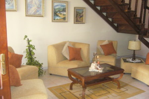 YOSELYN BOGIER Casa En Venta En Maracay - El Limon C&oacute;digo FLEX: 11-5937 No.3