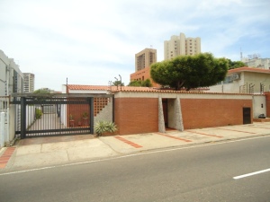 RUTH MARY BARRIOS Casa Venta Maracaibo Paraiso FLEXMLS-11-6033