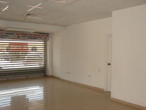 MARIEDOS DAVALILLO Local Comercial En Venta En Maracaibo - Calle 72 C&oacute;digo FLEX: 11-6040 No.2