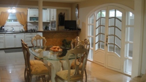WENDY URDANETA Casa En Venta En Maracaibo - Avenida El Milagro C&oacute;digo FLEX: 11-6120 No.6