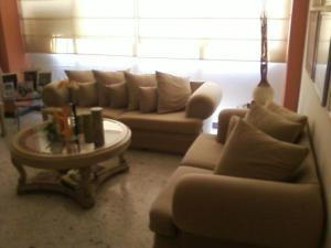         ANGEL PINTON Apartamento en Venta en Avenida Goajira en Maracaibo C&oacute;digo: 11-6122 No.2